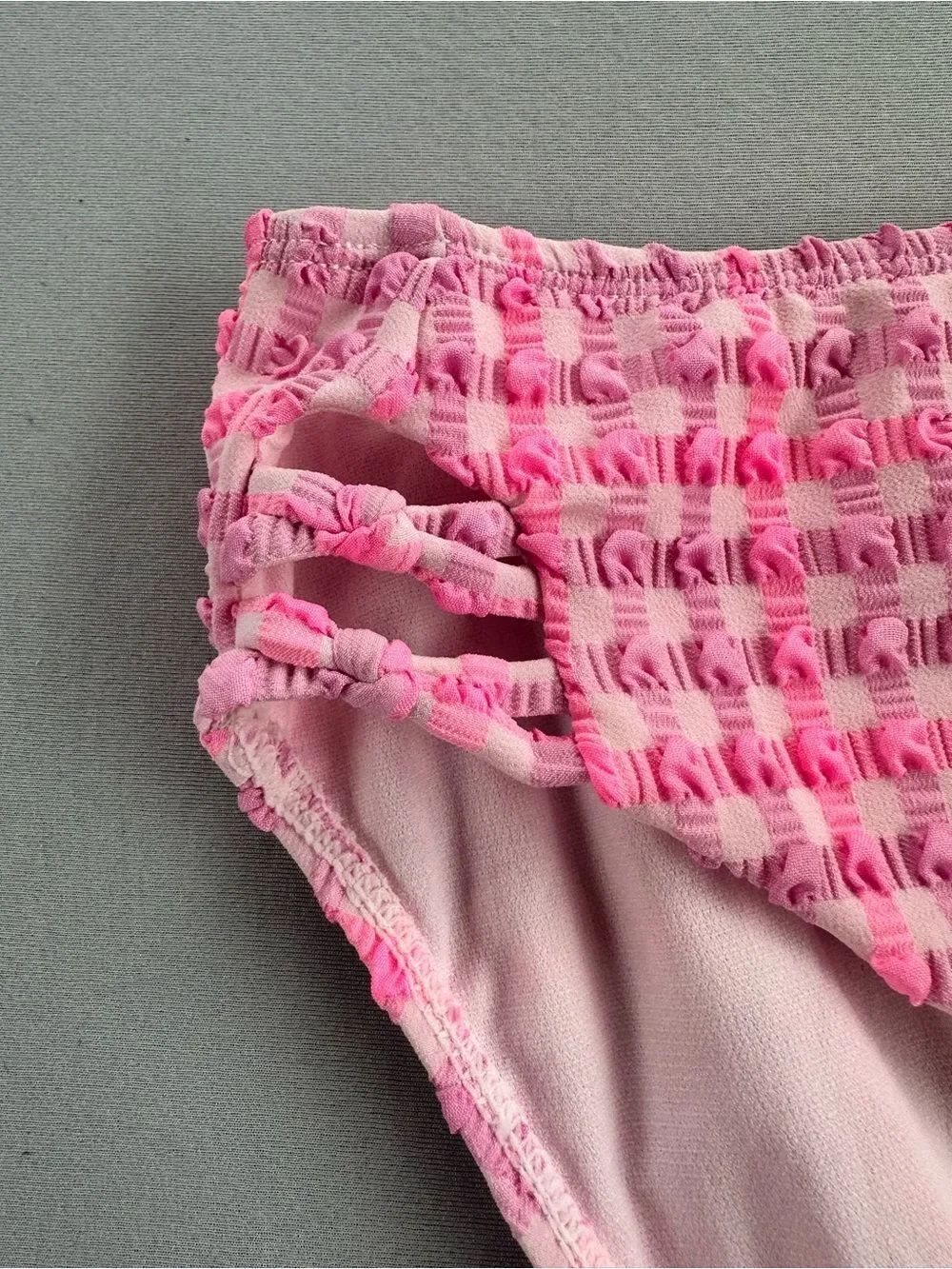 π5 forβ$45π Gianni Bini Swim bikini bottom size XL pink - Picture 7 of 7
